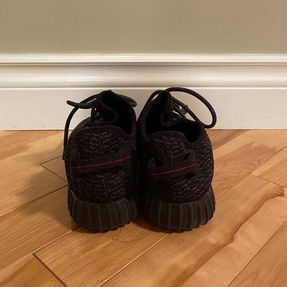 Original Yeezy Pirate Black - Picture 4 of 5